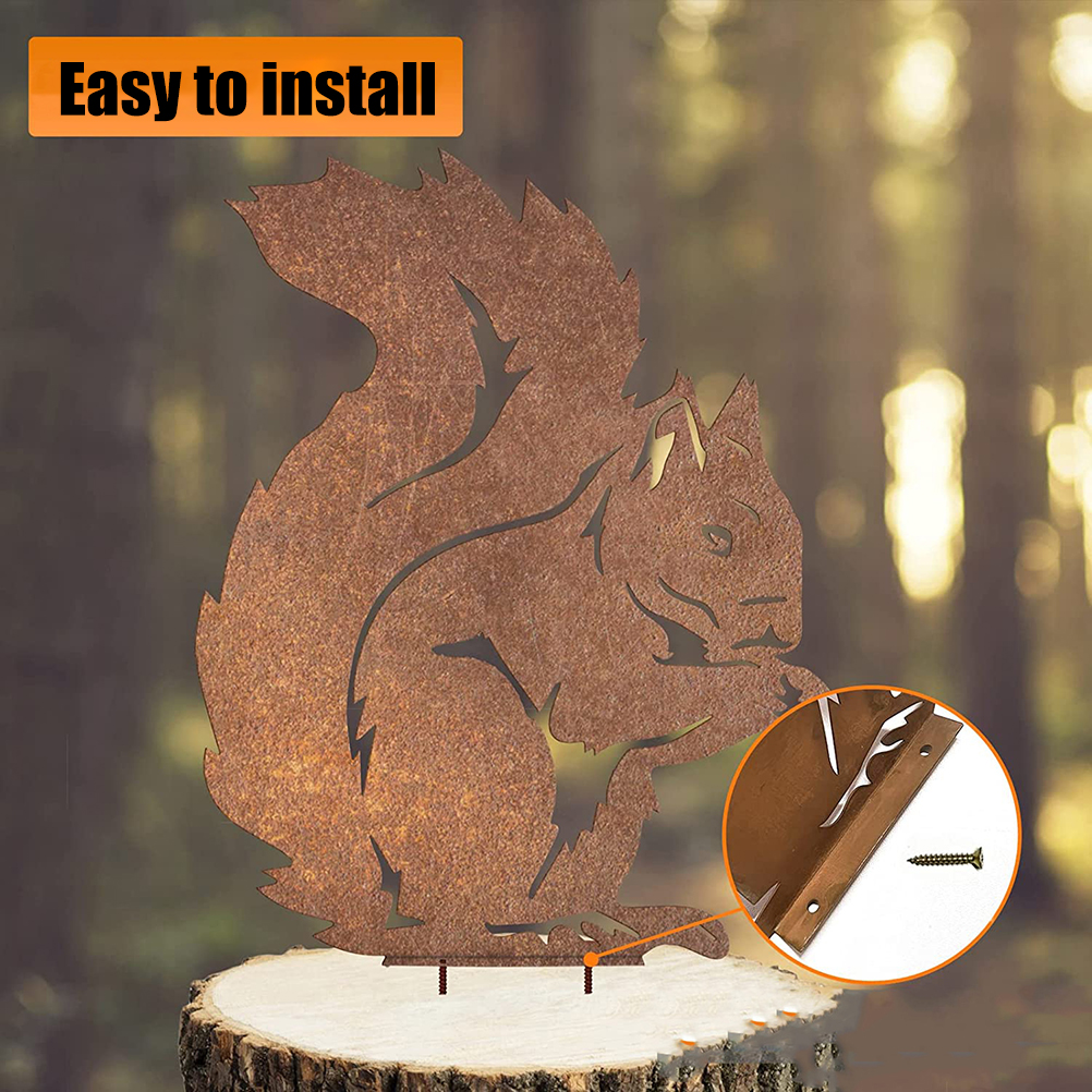 Rostiger Metall-gartenstecker, Außendekoration Für Garten Oder Hof.