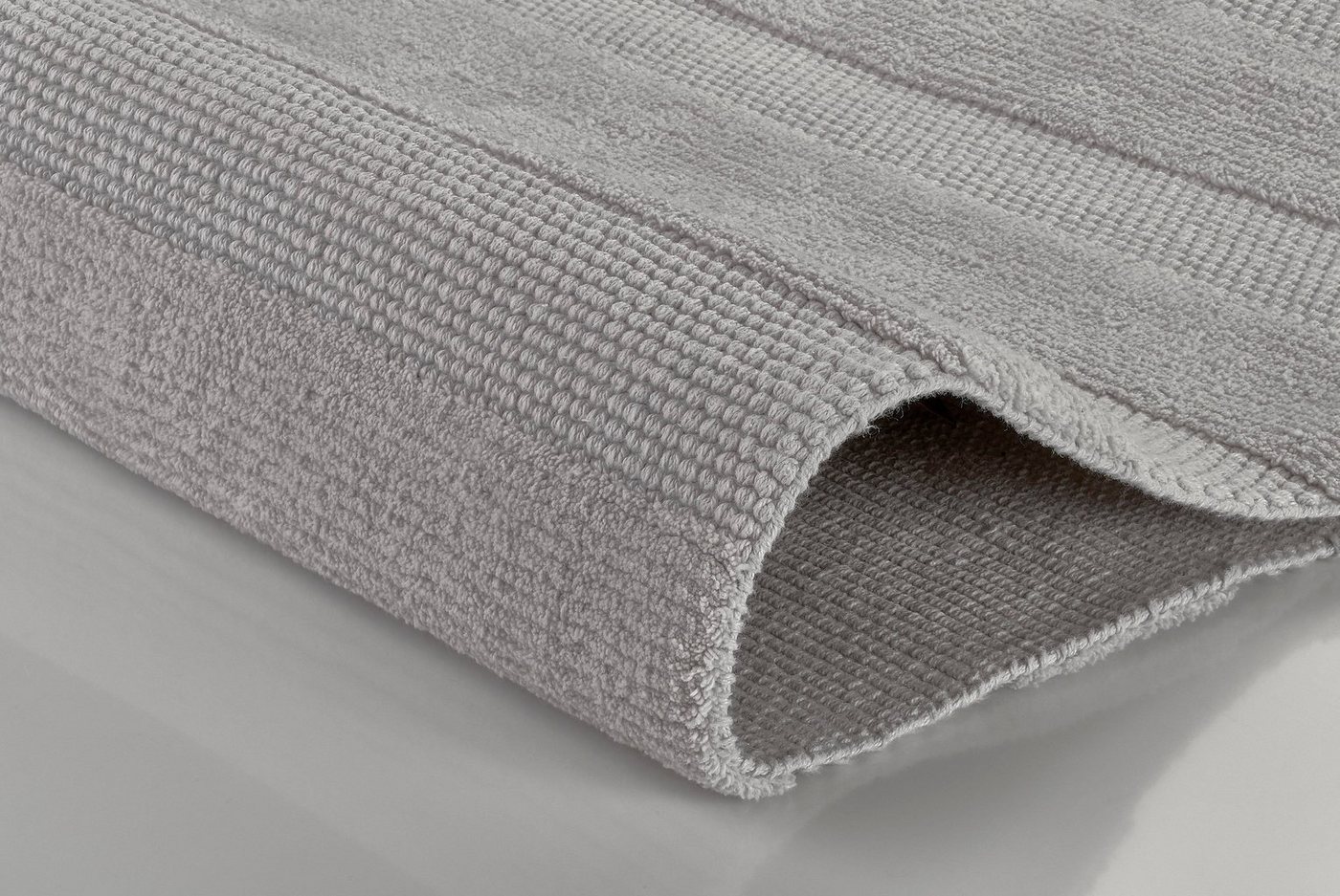 Kleine Wolke Badematte Tikka, Badvorleger, Badezimmer Teppich, Höhe 5 mm, rutschhemmend beschichtet, fußbodenheizungsgeeignet, Baumwolle, rechteckig, Badteppich, Uni-Farben, gestreift, Hoch-Tief Effekt, reine Baumwolle