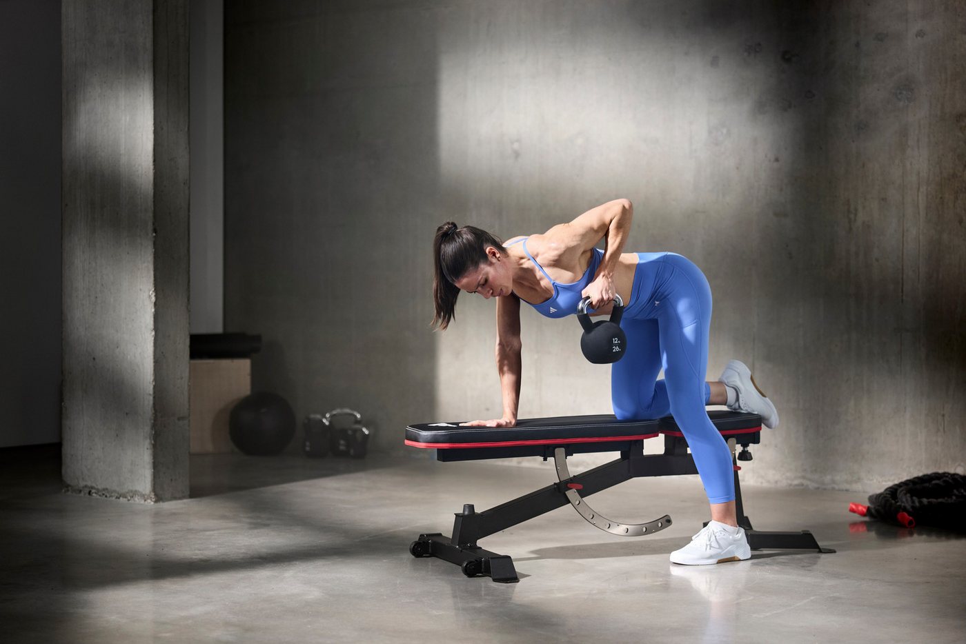 adidas Performance Trainingsstation adidas Utility Bench mit Bizeps-Curlpult & Beincurler Bild 4