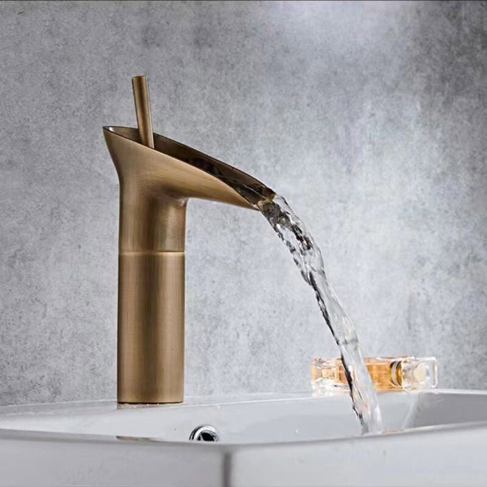 Europäisches Waschbecken Komplett Aus Kupfer Mit Weinglasförmiger Armatur, Antiker Wasserfall-badezimmerhahn.
