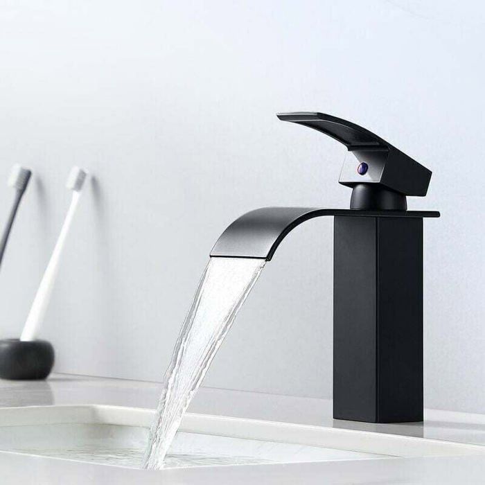Schwarzer Wasserfall-waschtischhahn – Modernes Design – Geeignet Für Einbauwaschbecken – Korpus Aus Zinklegierung