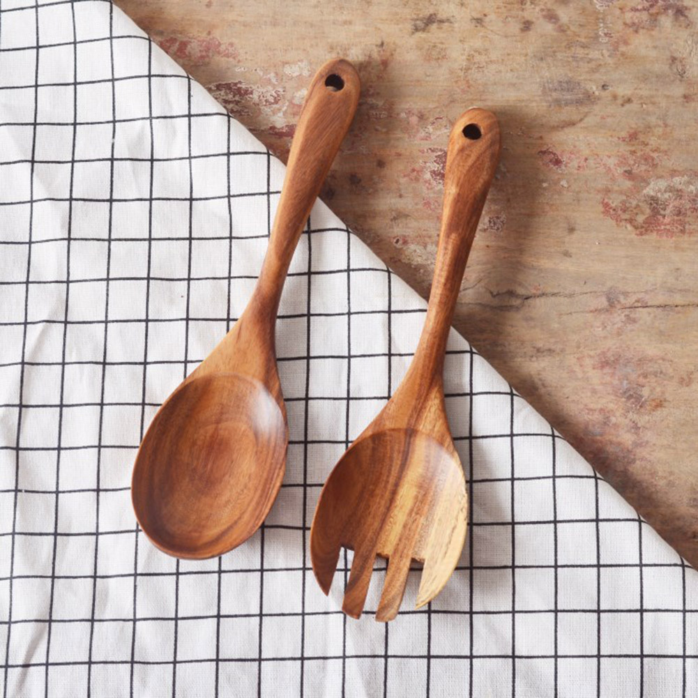 Set Aus 2 Salatlöffeln Und -gabeln Aus Holz, Küchenutensilien
