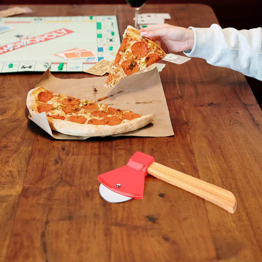 Pizzamesser Mit Bambusgriff, Drehbarem Edelstahlrad, Scharfem Pizzaschneider Und Integrierter Reibe, Schwenkbarer Klinge