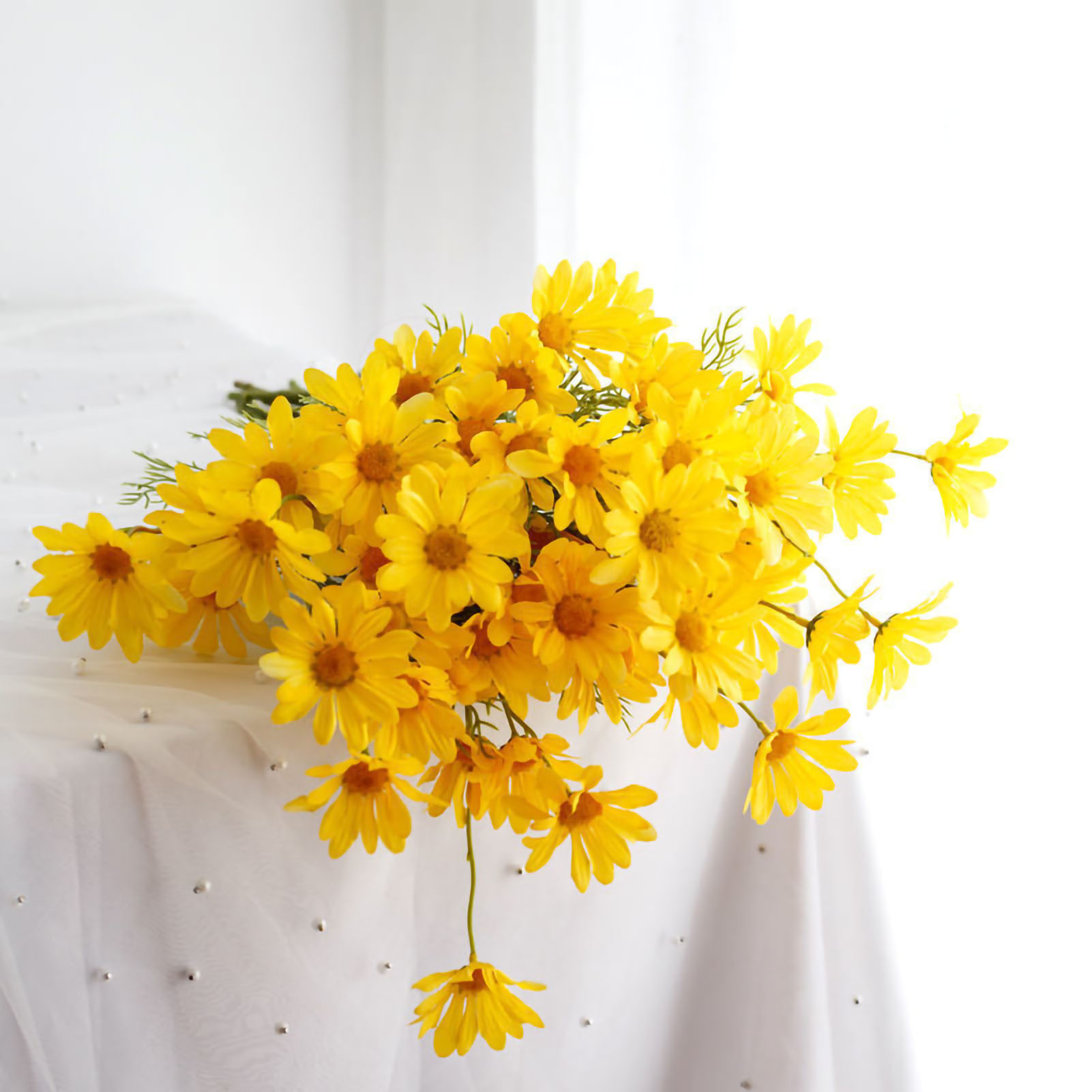 Strauß Hellgelber Künstlicher Gänseblümchen Zur Dekoration Von Wohnzimmer, Schlafzimmer, Büro Und Esszimmer