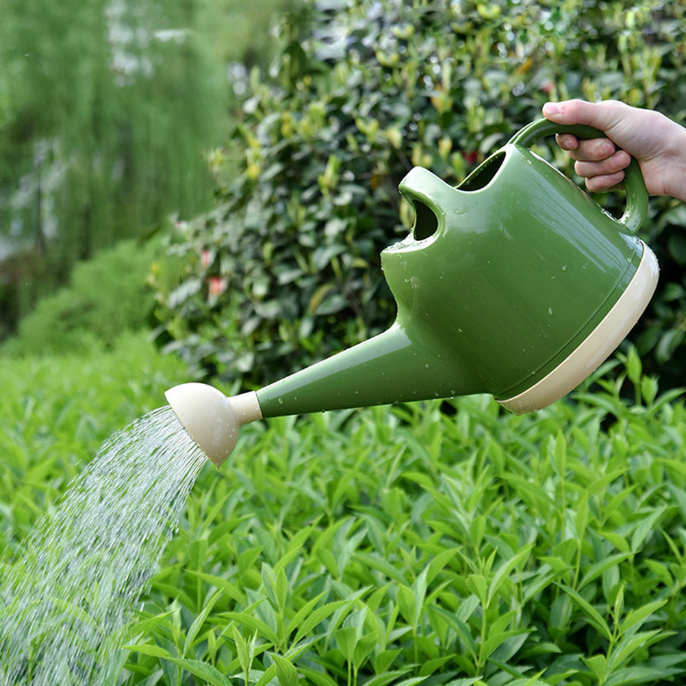 Gießkanne Aus Kunststoff, Gartengießkanne Mit Langer Düse, Leichte Gießkanne