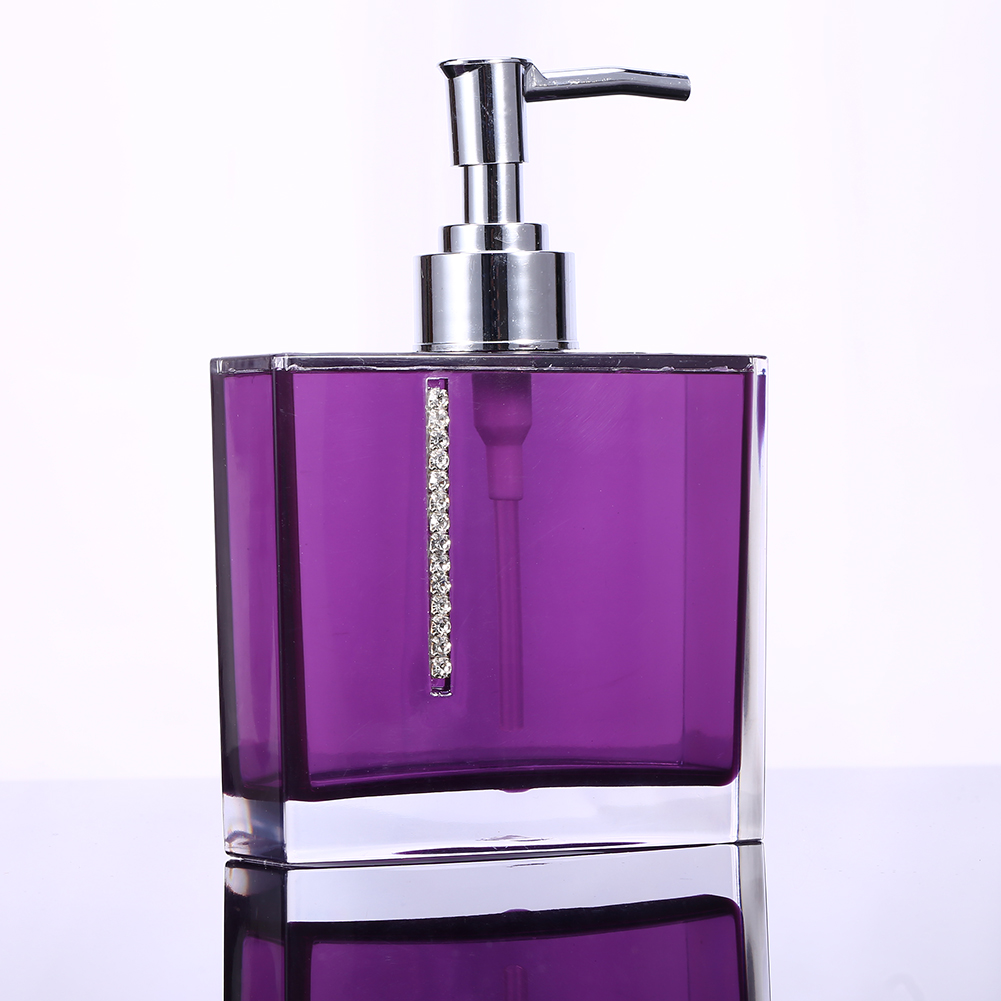 Set Mit 5 Acryl-badezimmeraccessoires: Becher, Seifenspender, Zahnbürstenhalter, Seifenschale