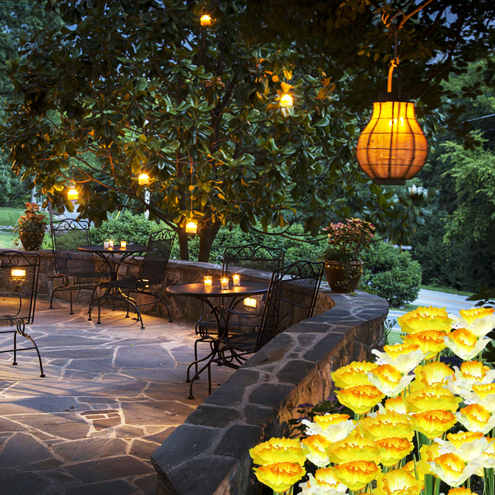 Solar-led-außenleuchte Mit 4 Leuchtenden Narzissenblüten Für Garten, Terrasse Und Hinterhof Wasserdicht Und Kabellos