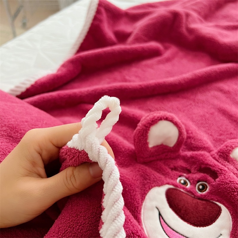 2er-pack Badetücher Mit Niedlichem Bärenmuster, Hanfspitze, Weich, Saugfähig, Korallenvlies, Rot