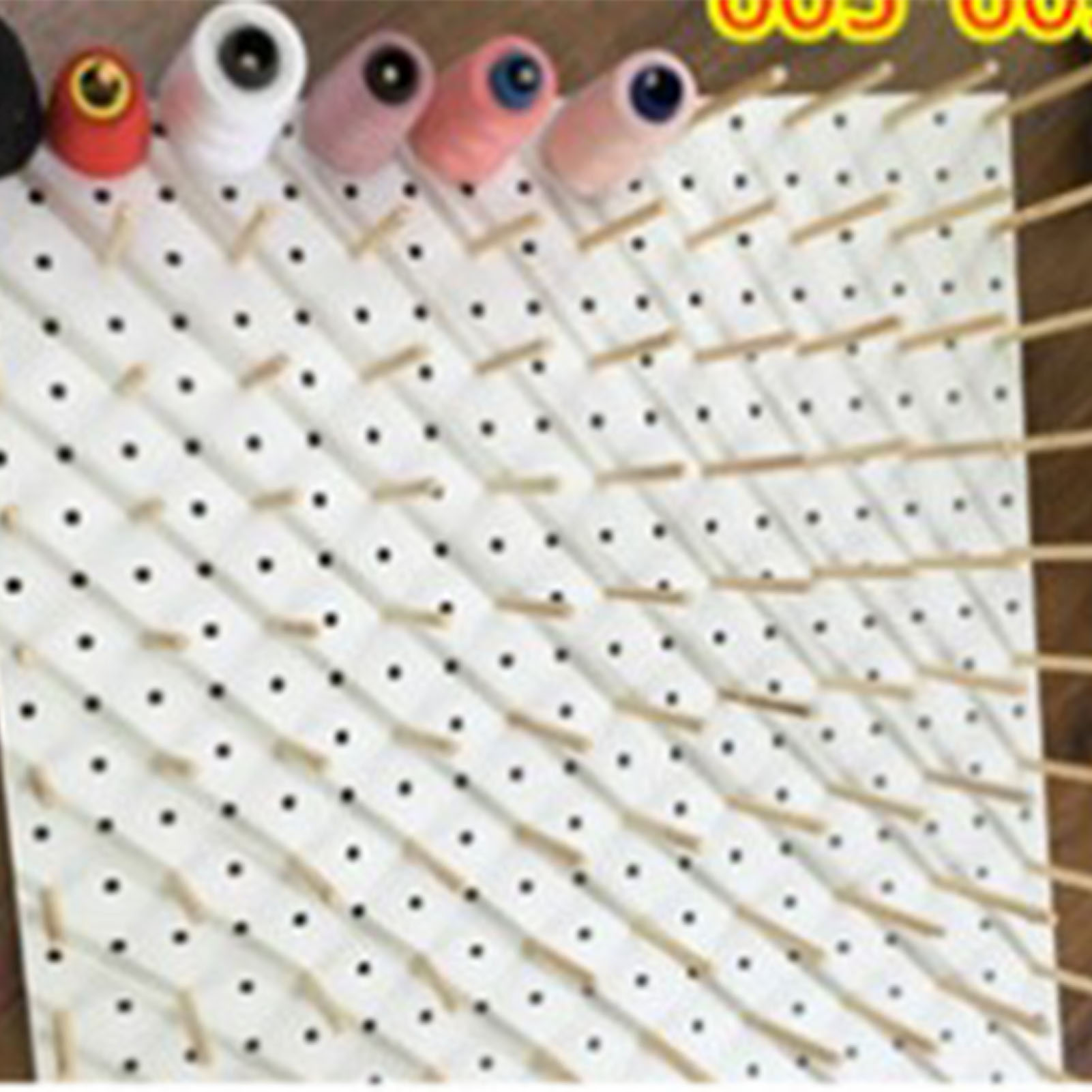 Selbstklebende Näh-lochwand Mit 25 Holzhaken, 30 X 30 Cm, Multifunktionale Lochwand-organizer-paneele, Weiß