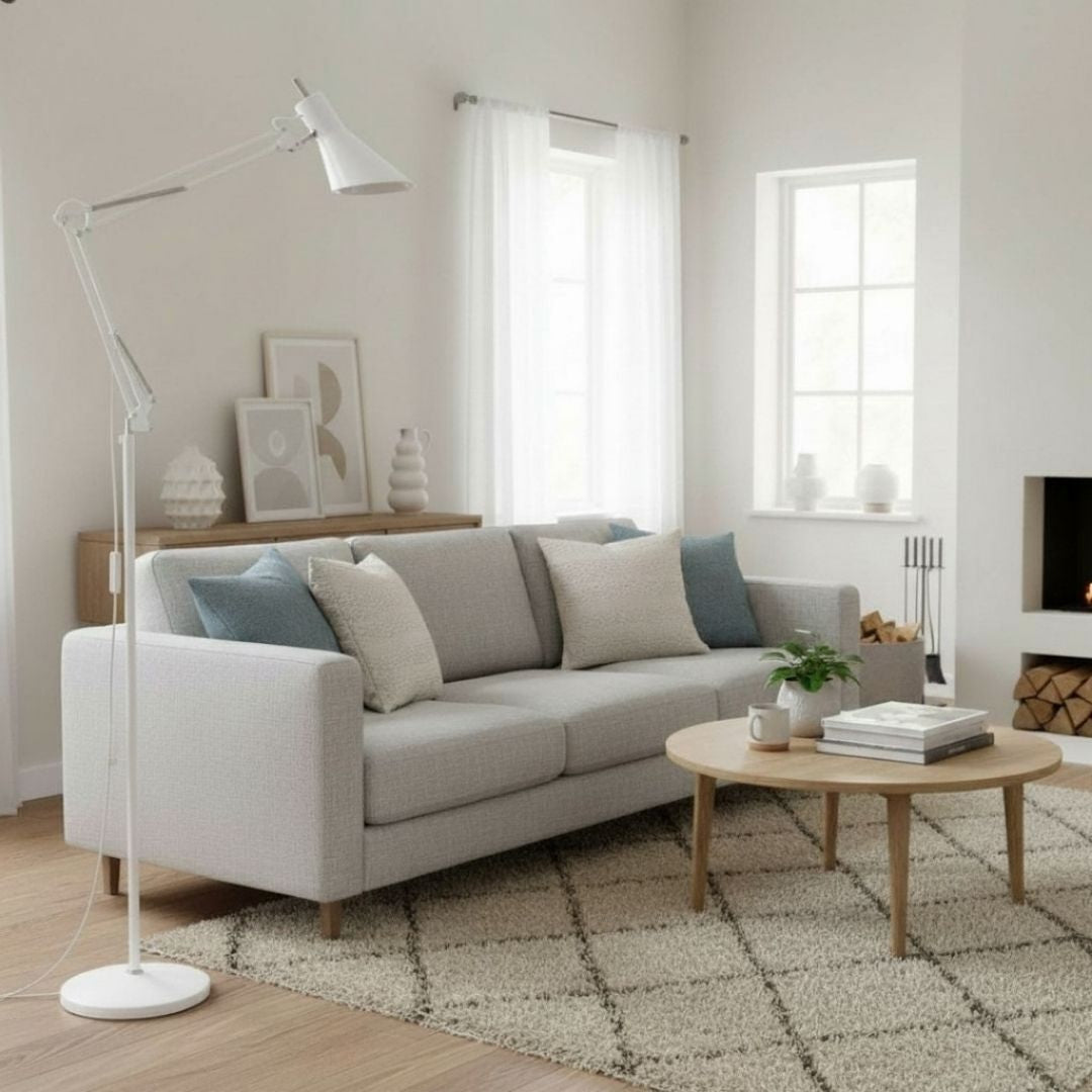 Moderne Design-stehleuchte In Weiß Mit Gelenkarm