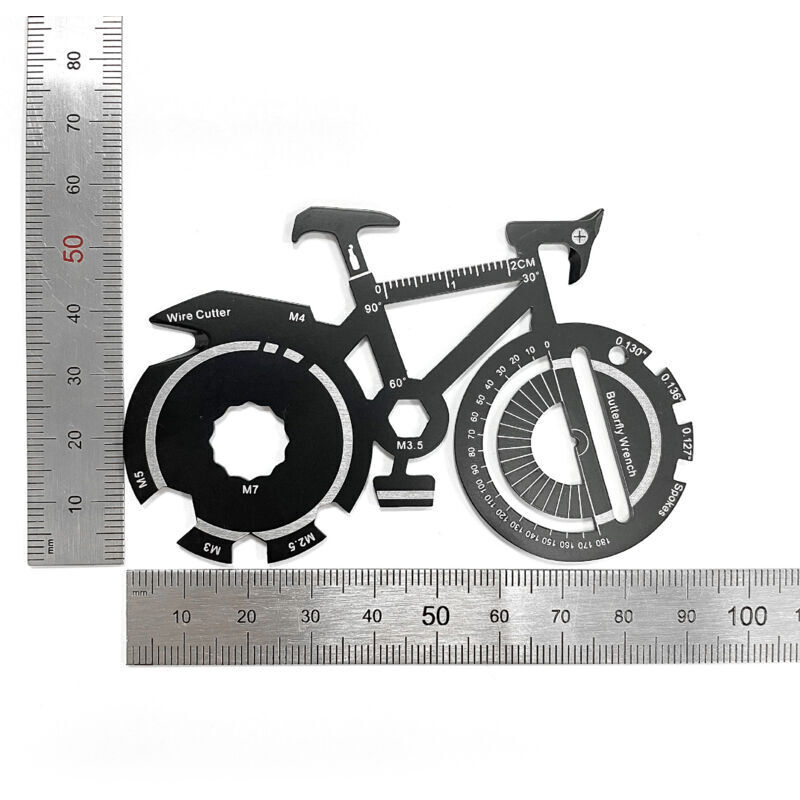 Multifunktionswerkzeug-schlüsselanhänger. Multifunktionswerkzeug-karte. Leichtes Design Für Einfachen Transport. Für Outdoor-aktivitäten Und Den Täglichen Gebrauch.