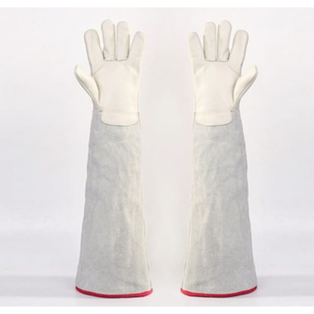 Sicherheitsarbeitshandschuhe Für Die Kryolagerung. 60 Cm Lange Kryohandschuhe. Wasserdichte Schutzhandschuhe. Handschuhe Für Die Lagerung Von Flüssigem Erdgas (lng).