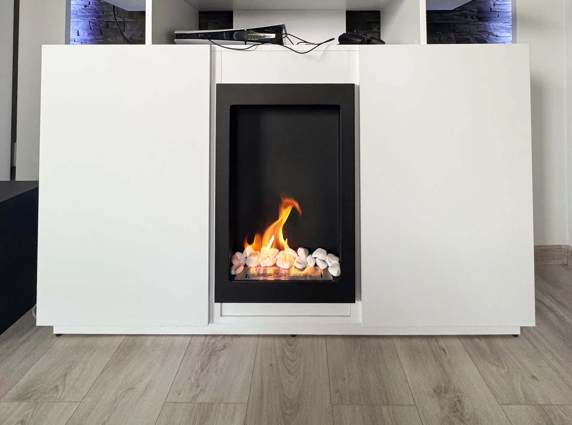 Bioethanol Wandkamin Vertical 61 × 39 Cm, Tüv-brenner 0,35 L, Schwarz Struktur Matt