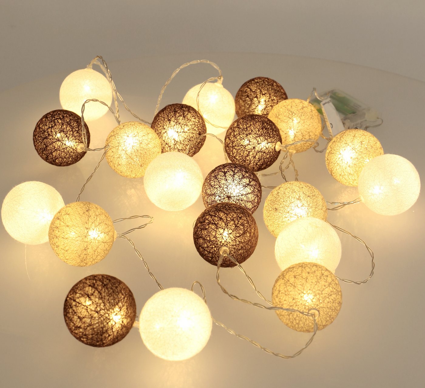 Guru-Shop LED-Lichterkette Stoff Ball Batterielichterkette 3xAA 20`er LED.. Bild 2