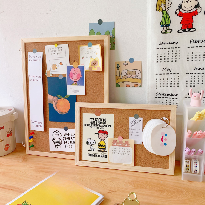 Wandmontiertes Pinnwand-set Aus Kork Und Holz, Ideal Für Zuhause, Büro, Geschäft Oder Schule.