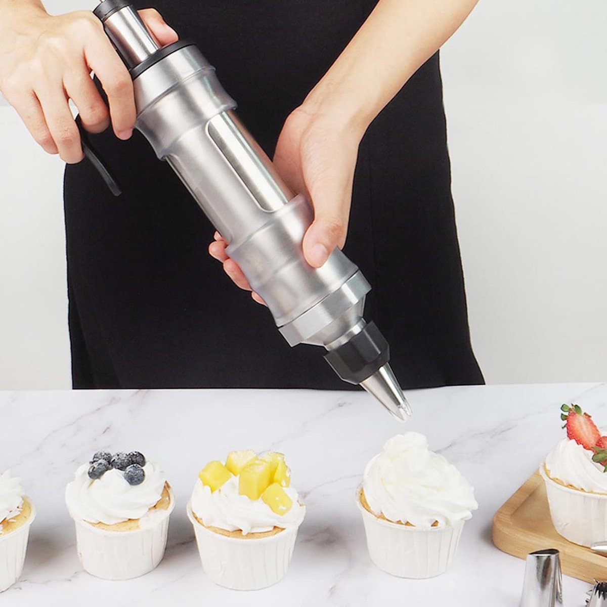 Professionelle Spritzenspritze Aus Edelstahl Mit 6 Düsen Und Wiederverwendbarem Spritzbeutel