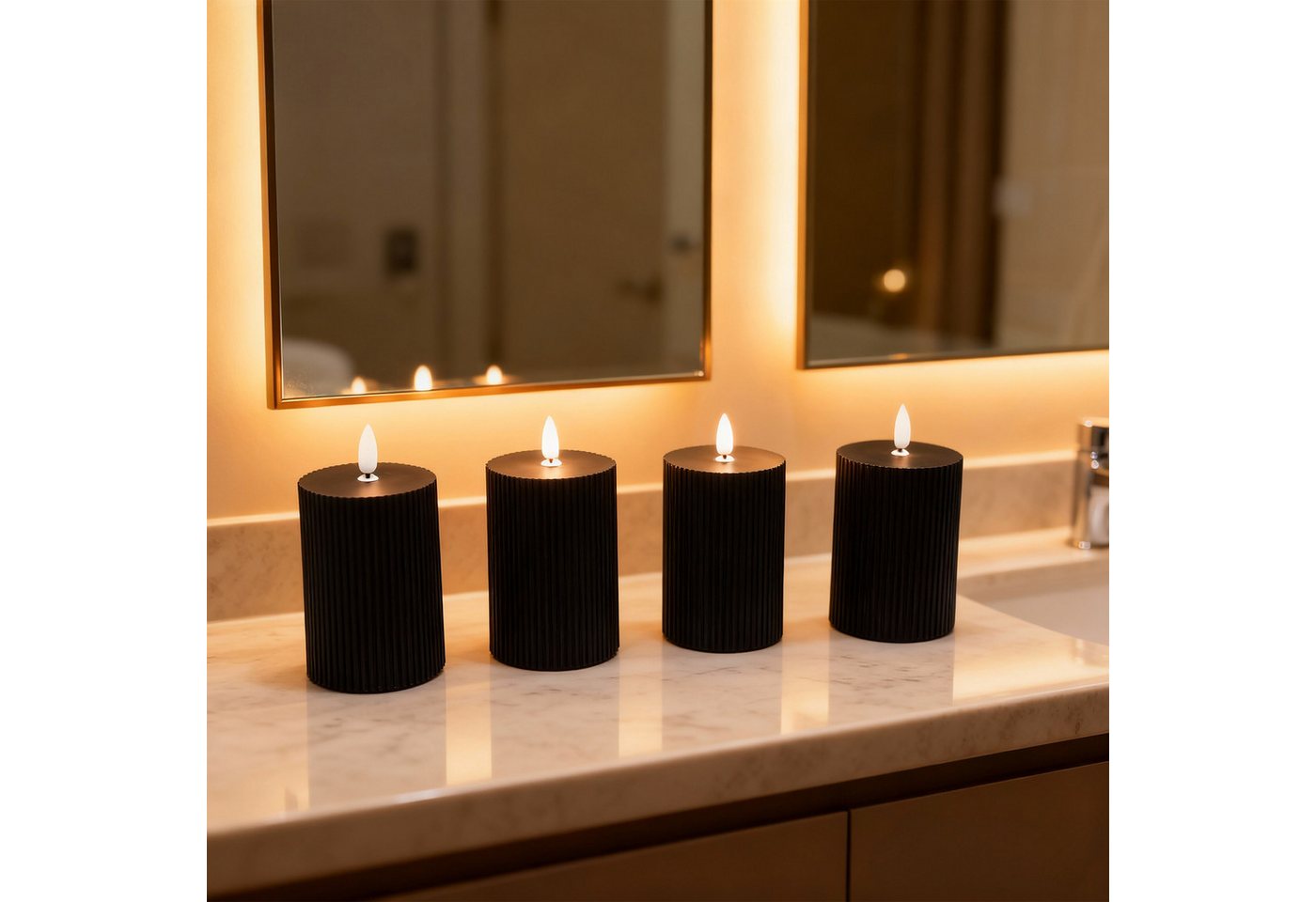 Relaxdays LED Kerzen 4er Set Echtwachs Schwarz Flammenlos Flackernd 13 cm x 7,5 cm Bild 3