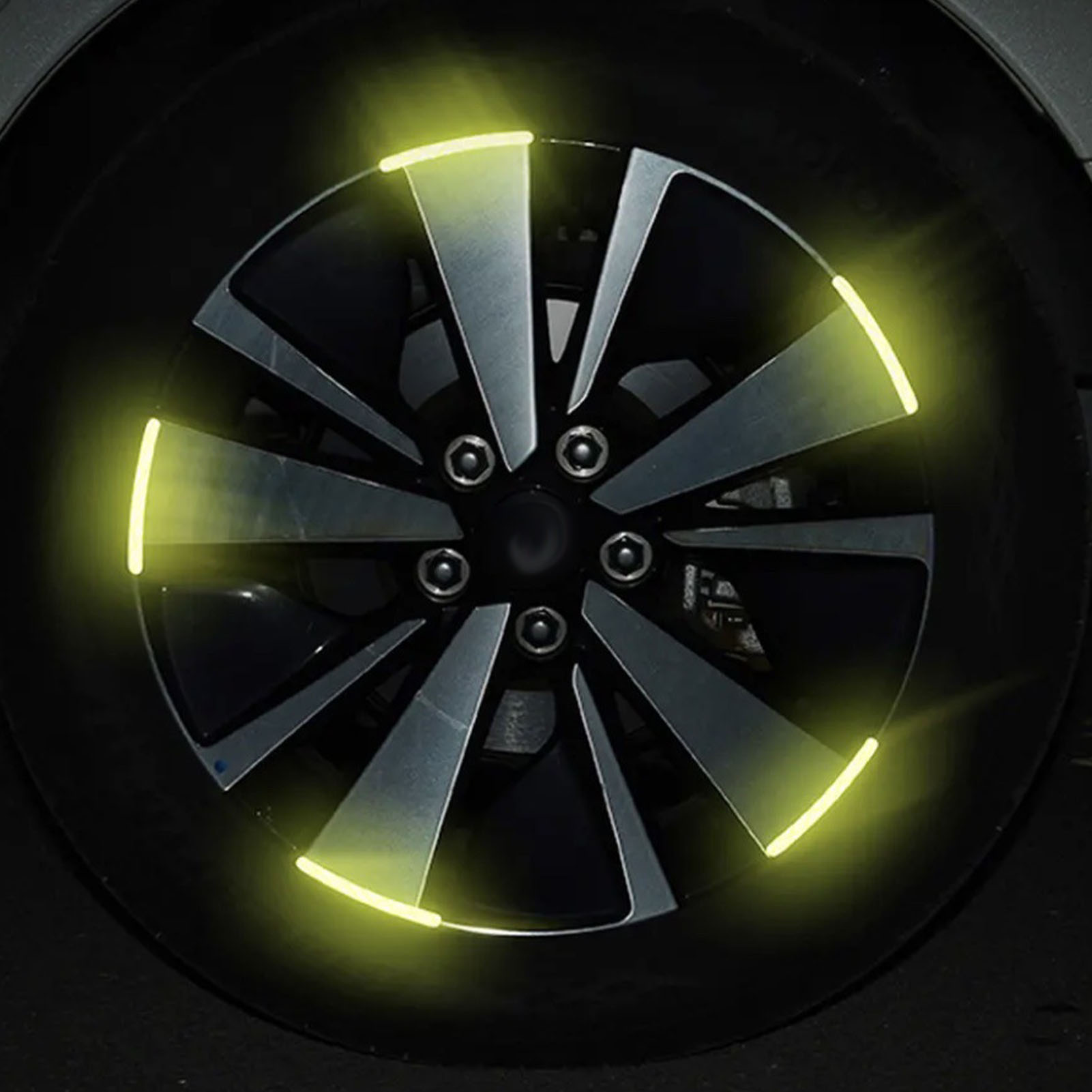 Set Mit 20 Reflektierenden Aufklebern Für Autofelgen, Universell, Uv-beständig, Wasserfest, Für Mehr Sicherheit Bei Nacht, Signalaufkleber