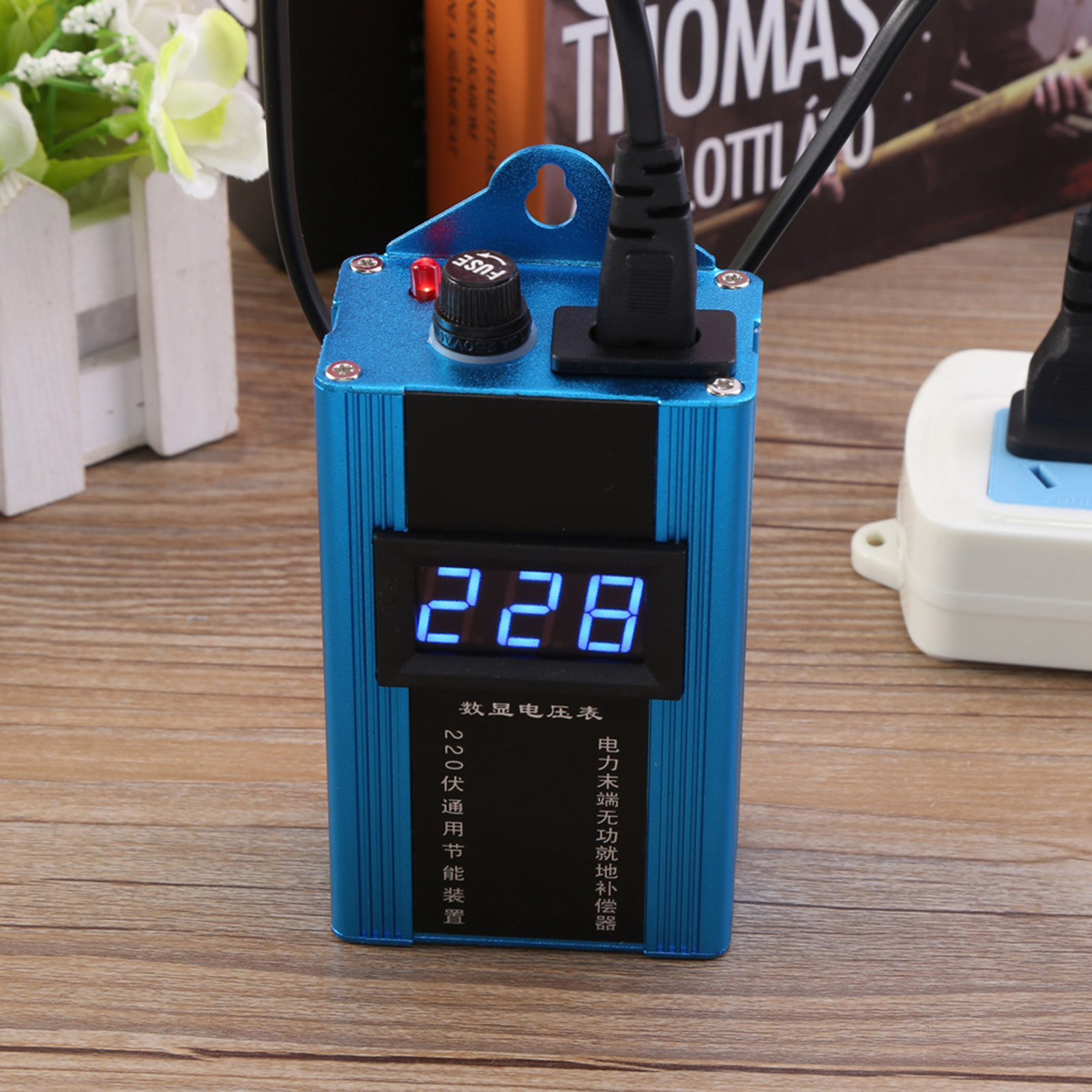 80 Kw 110–220 V Haushalts-digital-lcd-display Energiesparer Mit Us-stecker, Blau