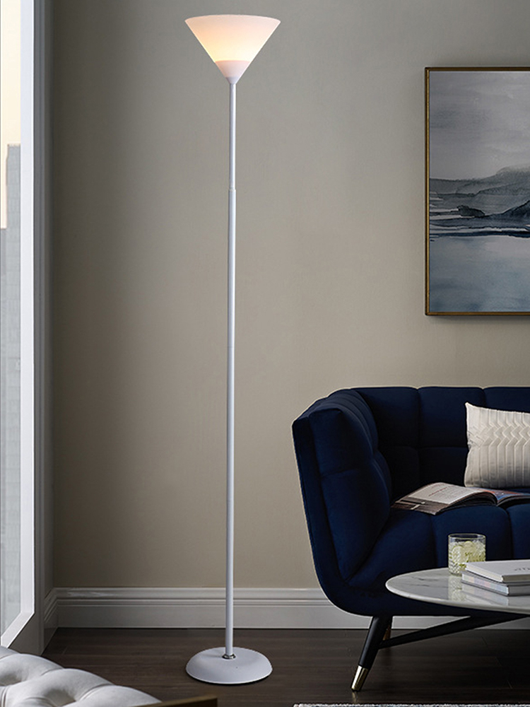 Moderne, Schlichte Stehlampe Für Wohnzimmer, Schlafzimmer, Arbeitszimmer Oder Als Dekorative Led-stehlampe