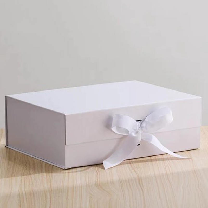 Geschenkbox + Tüte – 23 X 17 X 7 Cm – Magnetische Geschenkbox – Weiß – Laminierter Karton – Mit Schleife – Faltbox – Verpackung