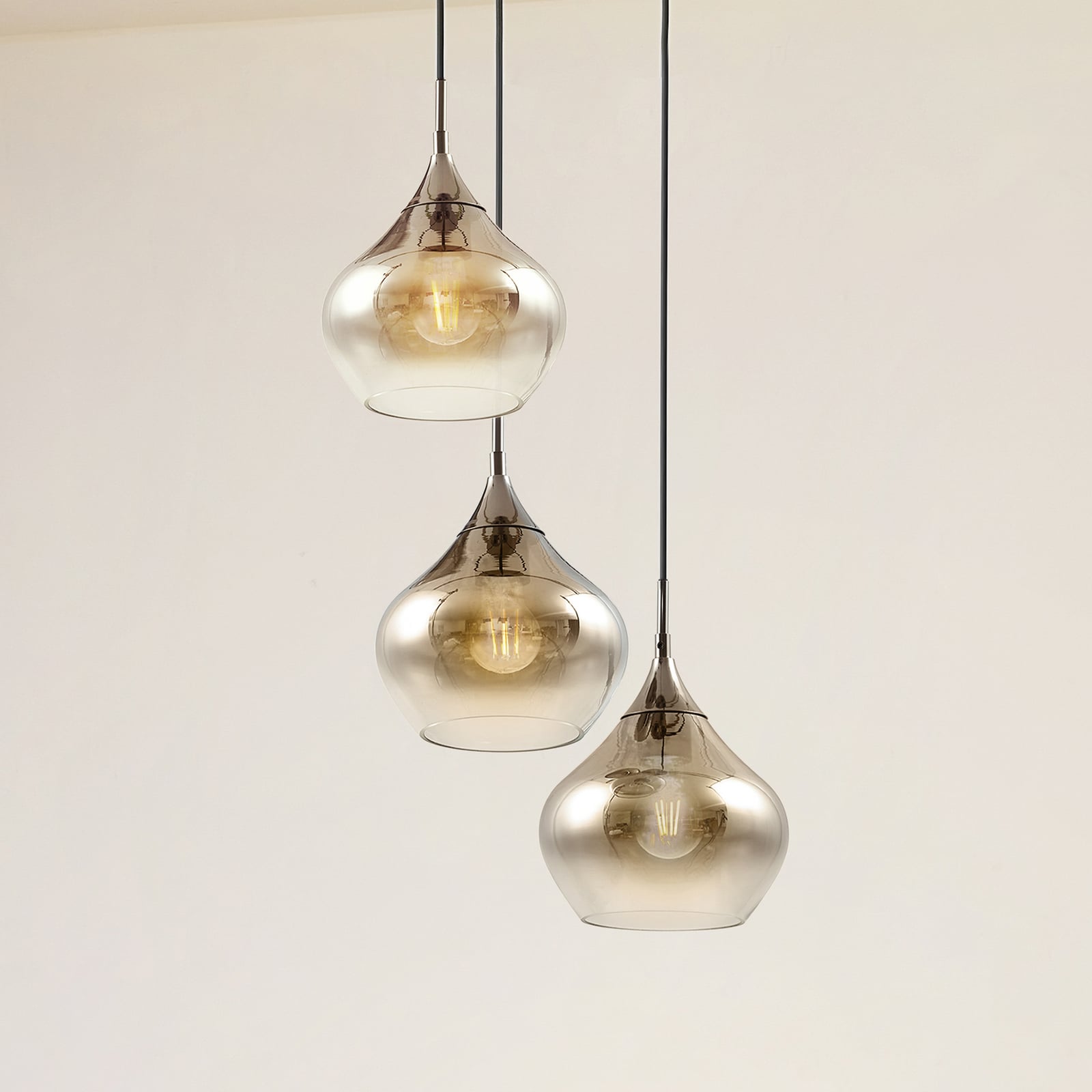 [neuwertig] B-ware Lucande Hängeleuchte Jarven 3-flammig Schwarz Glas 44x44cm Dimmbar