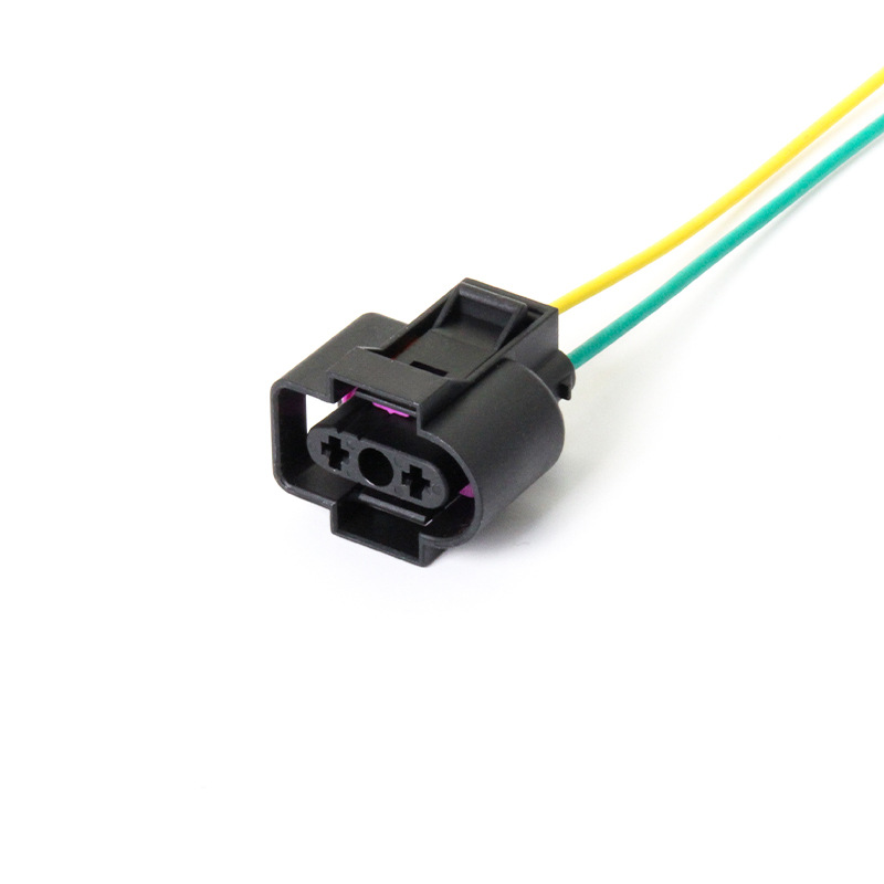 1j0973202 Ist Ein Kfz-stecker Für Volkswagen Passat Wasserflaschenstecker, Modell Dj70235y-3.5-21.