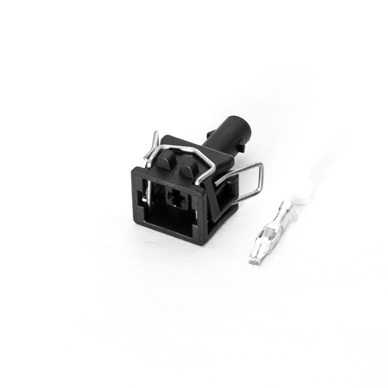Oppein 357972771 Ist Ein Stecker, Der Für Automobilmotoren Geeignet Ist, Insbesondere Für Das Modell Dj70123-6.3.
