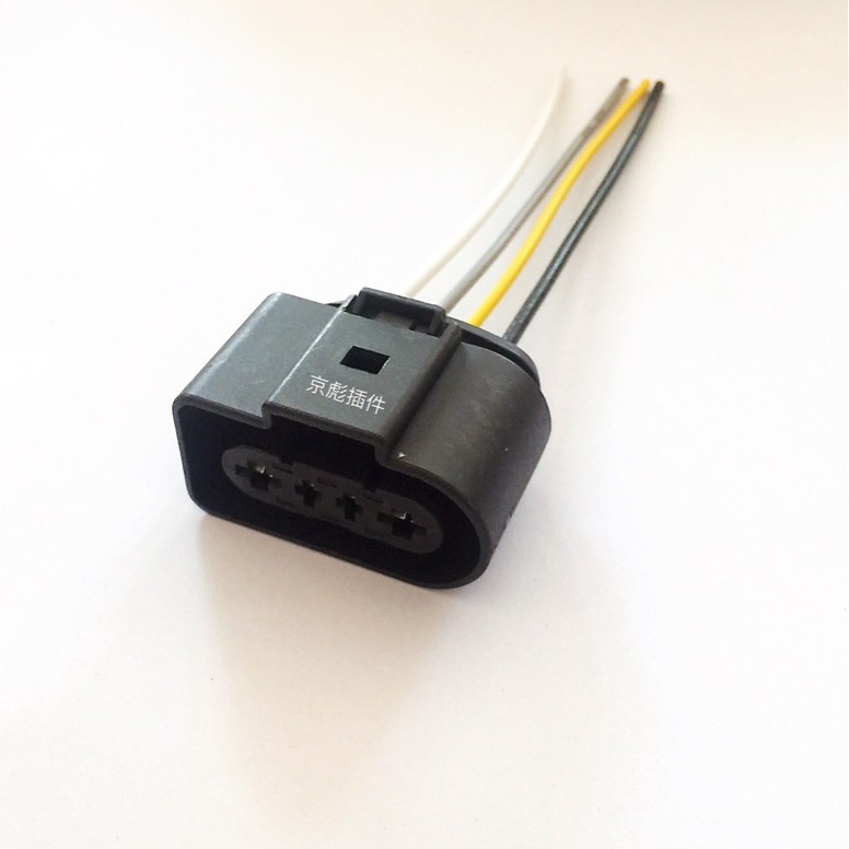 Älterer Kraftstoffpumpenstecker Für Volkswagen Und Audi, 4-poliger Kfz-stecker