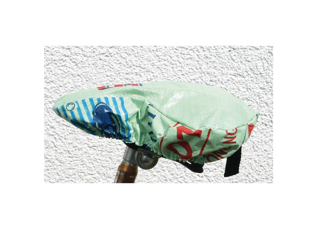 El Puente Sattelbezug Fahrradsattelüberzug aus recycelter Verpackung, Handmade, Handmade