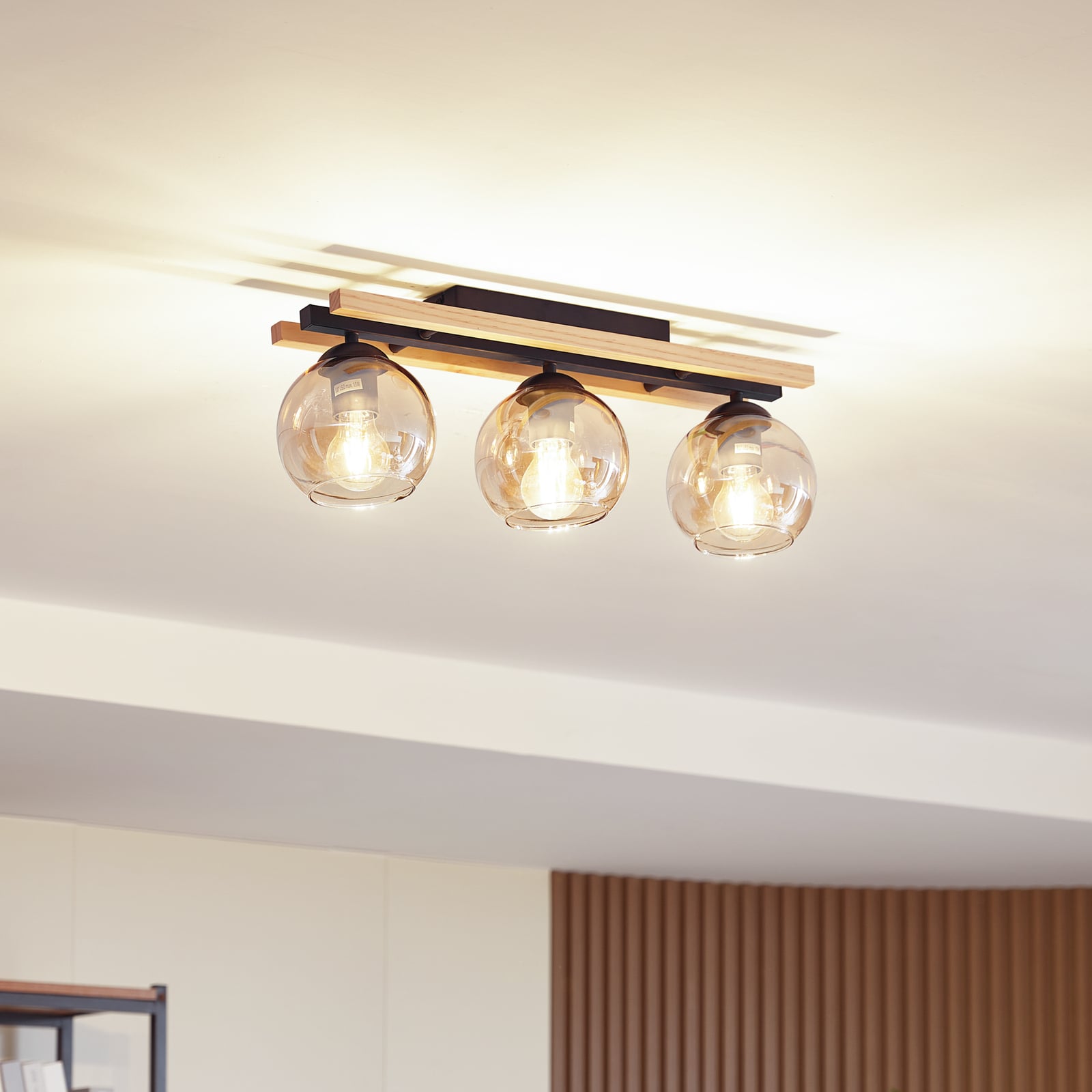 [gebraucht] B-ware Lindby Deckenlampe Enrique Led 3-flammig Hängeleuchte Lampe Amber Holz Glas