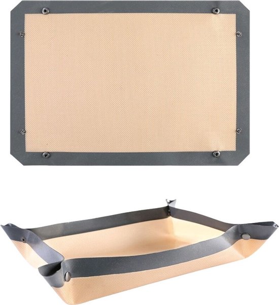 Eine 30x21 Cm Große Backmatte Aus Silikonfasern Mit Schnallen Die Vier Ecken Können Miteinander Verbunden Werden Um Ein Auslaufsicheres Backblech
