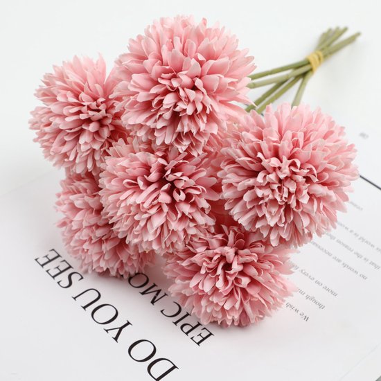 Künstliche Hortensienblüten, Seidenpompons, Chrysanthemen, Zwiebelblumen