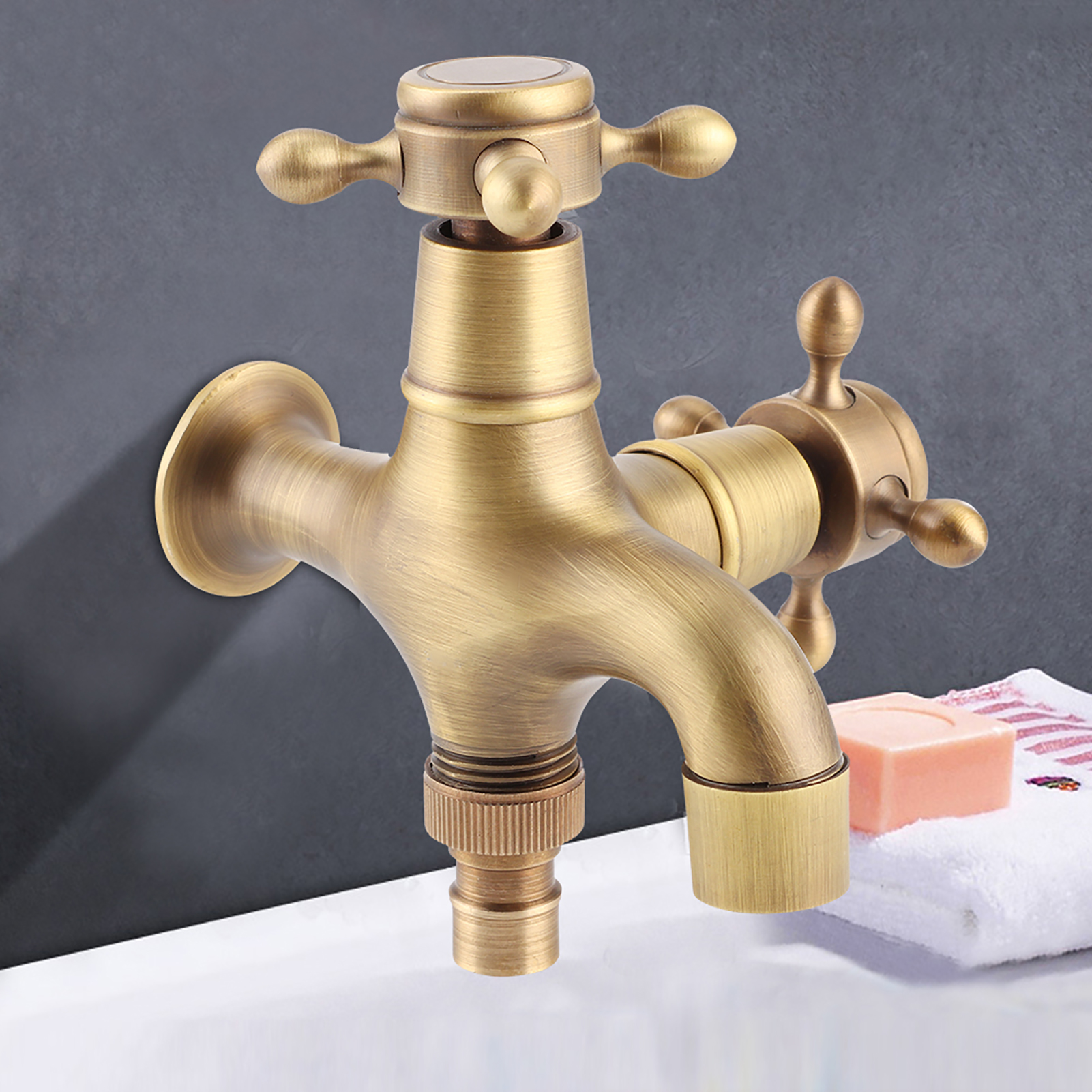 G1/2-zoll-gewinde Badezimmer-kupfer-einzel-kaltwasserhahn Waschmaschinen-wischmopp-poolwasserhahn Retro Gold