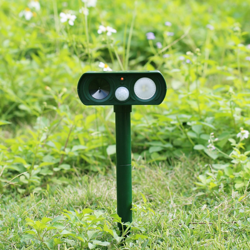 Solarbetriebener Ultraschall-gartenschädlingsvertreiber Für Mäuse Und Schlangen