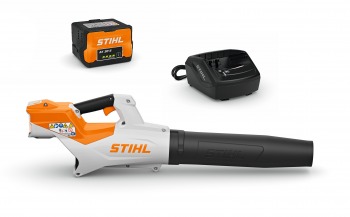 STIHL BGA 50 mit Akku AK 30 und Ladegerät AL 101