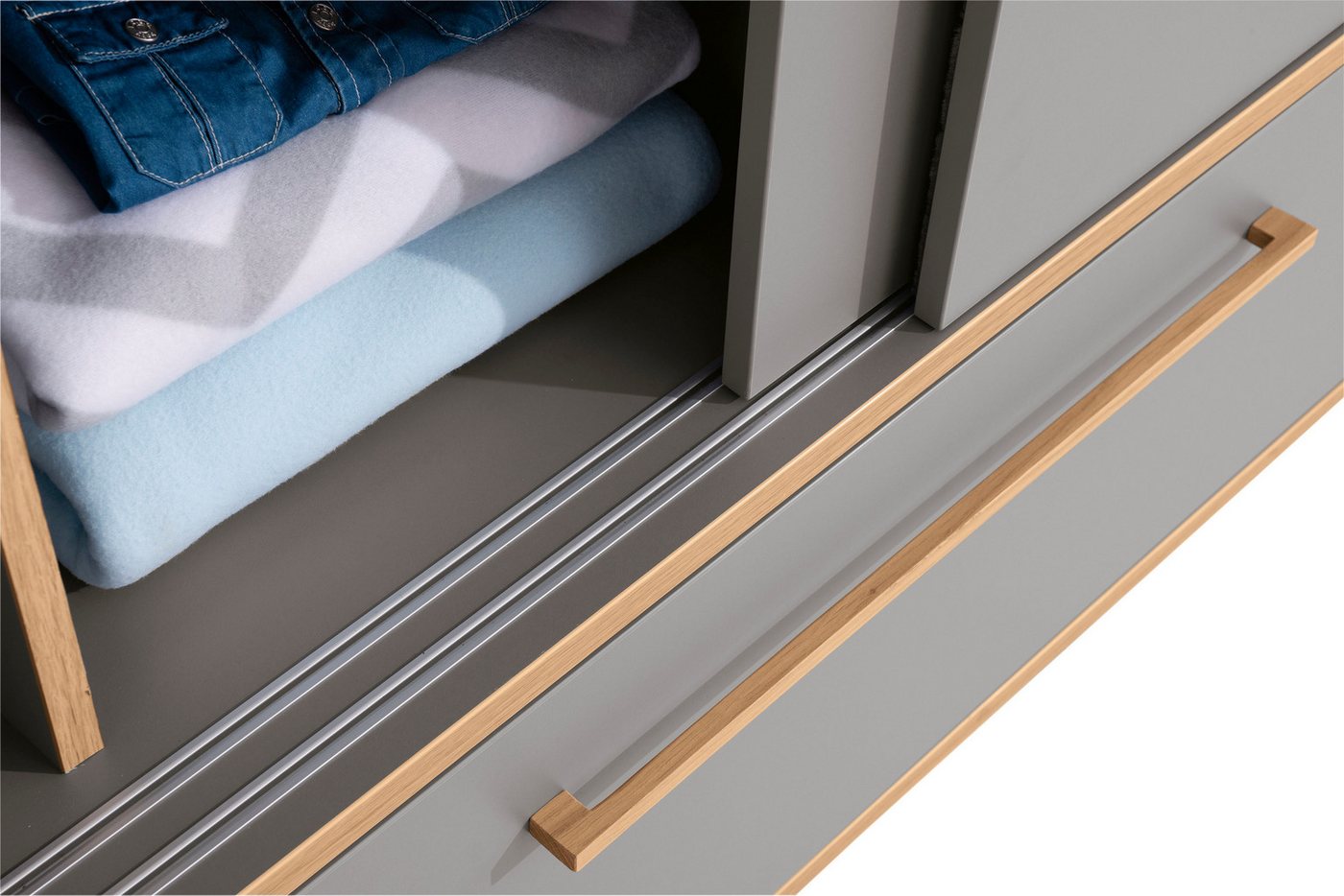 PAIDI Schiebetürenschrank STIENE in Beige oder Grau, 2 Türen und 1 Schublade mit Soft-Close (B/H/T ca. 164/200/62cm) mit Kleiderstangen+Einlegeböden, Kleiderschrank mit Massivholzgriffen Bild 4