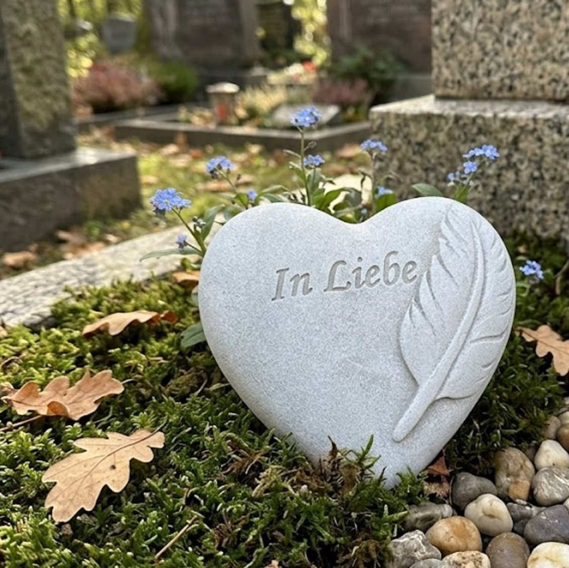 Radami Gartenfigur Grabherz Gedenkstein "In Liebe mit Feder " 9cm Bild 3
