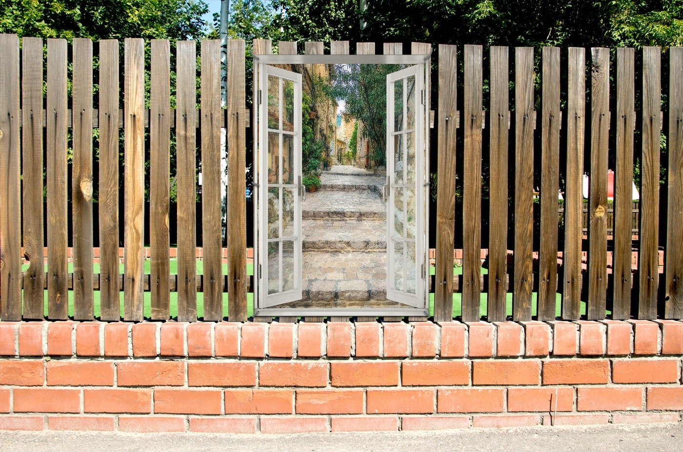 Wallario Sichtschutzzaunmatten Alte steinerne Gasse in Südfrankreich, mit Fenster-Illusion Bild 2