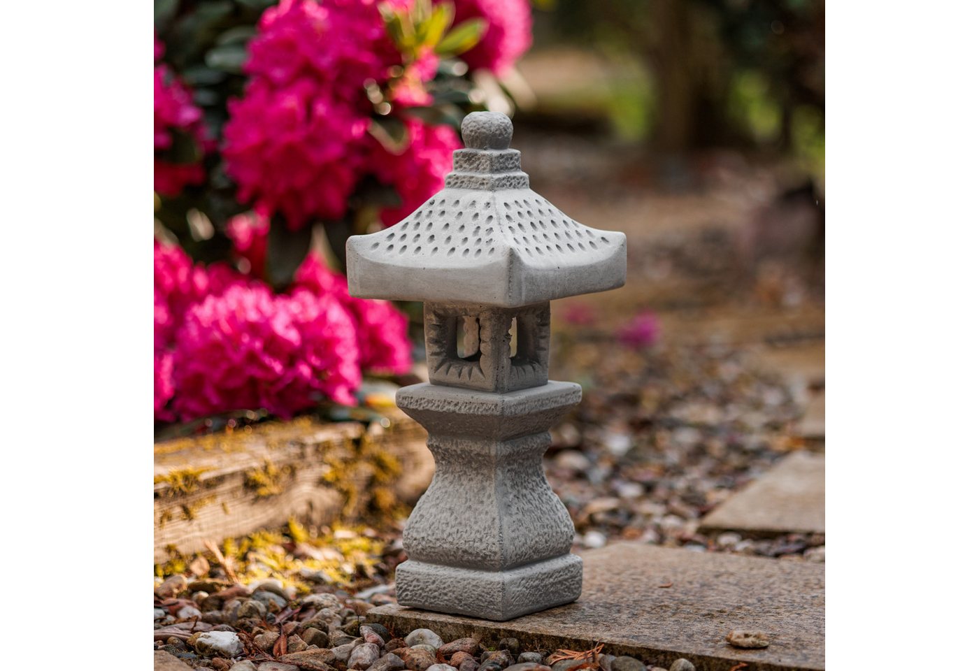 gartendekoparadies.de Gartenfigur Tachi-Gata-Steinlampe japanische Steinlaterne, H. 42 cm, 7 kg, Frostsicher Bild 3