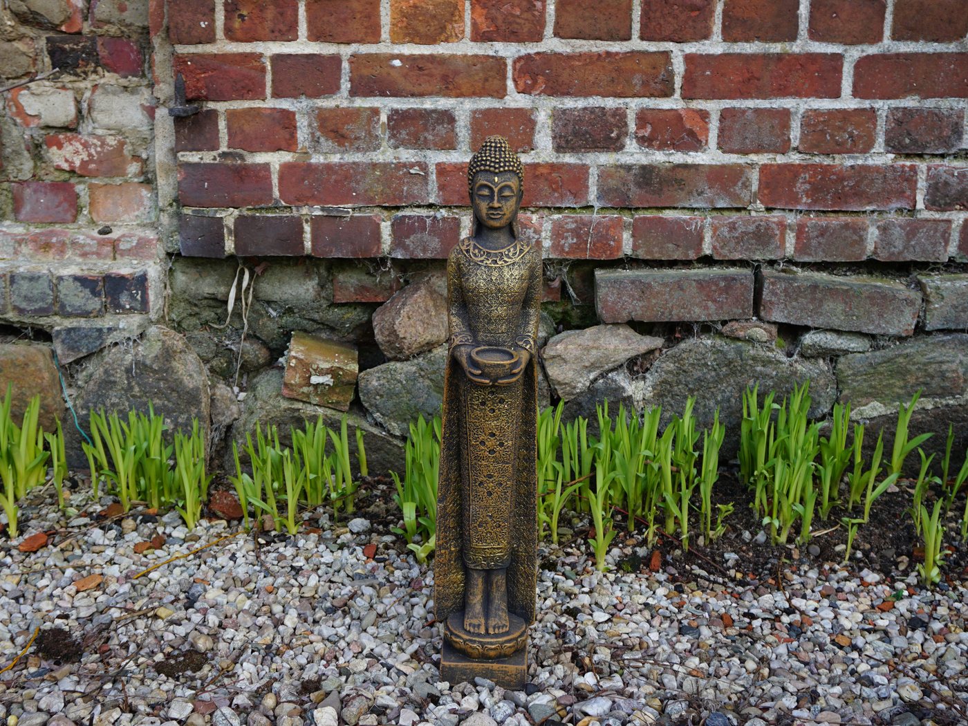 gartendekoparadies.de Gartenfigur Schlanke Buddha Statue, Steinfigur, H. 66 cm, 8 kg, Frostsicher