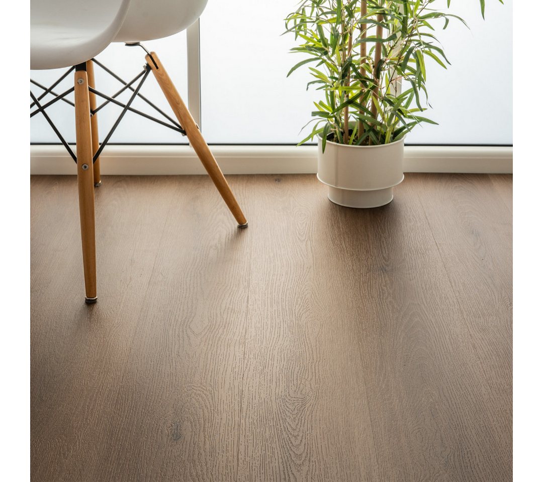 Mega-Holz Designboden Klickvinyl in Holzoptik BASIC PVC Vinylboden mit Trittschalldämmung, Packung, Fußbodenheizung&Feuchträume geeignet, Diele 1220x180x5mm, 22,1 m² Set Bild 4