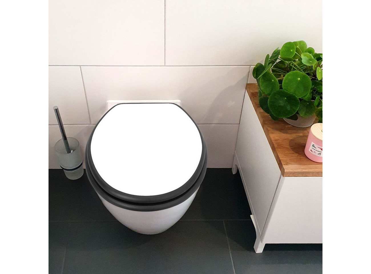 banjado WC-Sitz Anthrazit mit Absenkautomatik Motiv weiß (umweltfreundliches Material, integrierte Absenkautomatik), 46,5 x 38 x 5 cm Bild 5