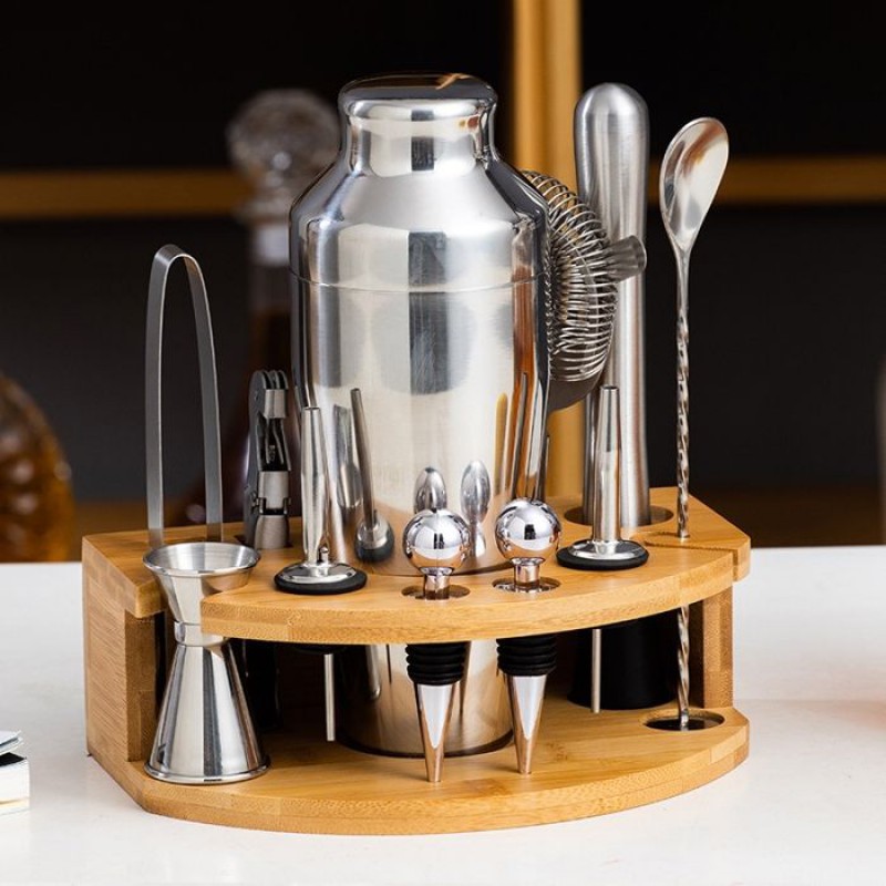 Bar-shaker-set – 700 Ml – Holzsockel – Edelstahl – Hochglanzpoliert – Leicht Zu Reinigen