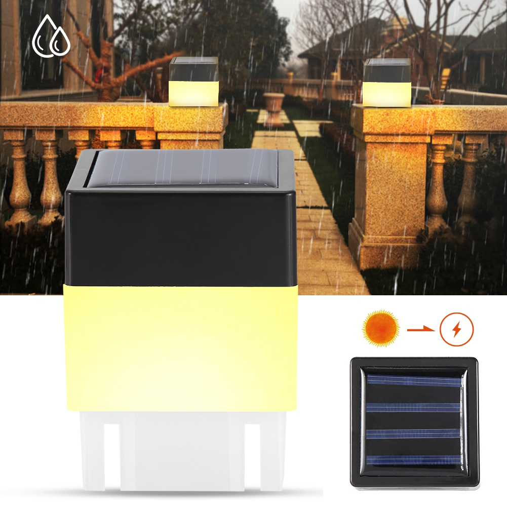 Solarbetriebene Led-quadratleuchte In Warmweiß Für Gartenzaun Und Außendekoration