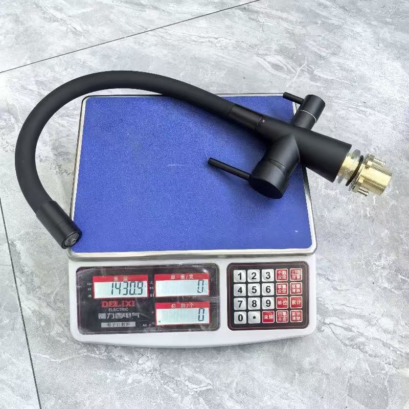 Grenzüberschreitender 3-in-1-küchenhahn Mit Kupferkern, Warm- Und Kaltwasser, Universell Drehbares Design, Für Spülbecken, Gemüsewaschbecken, Trinkwasserfilter Mit Direktanschluss - Verzinkter Kupferk