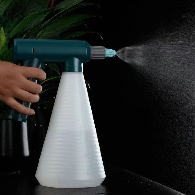 Ergonomischer 1-liter-usb-elektrosprenger Mit Komfortablem Griff Für Pflanzen Und Garten, Kurze Grüne Düse