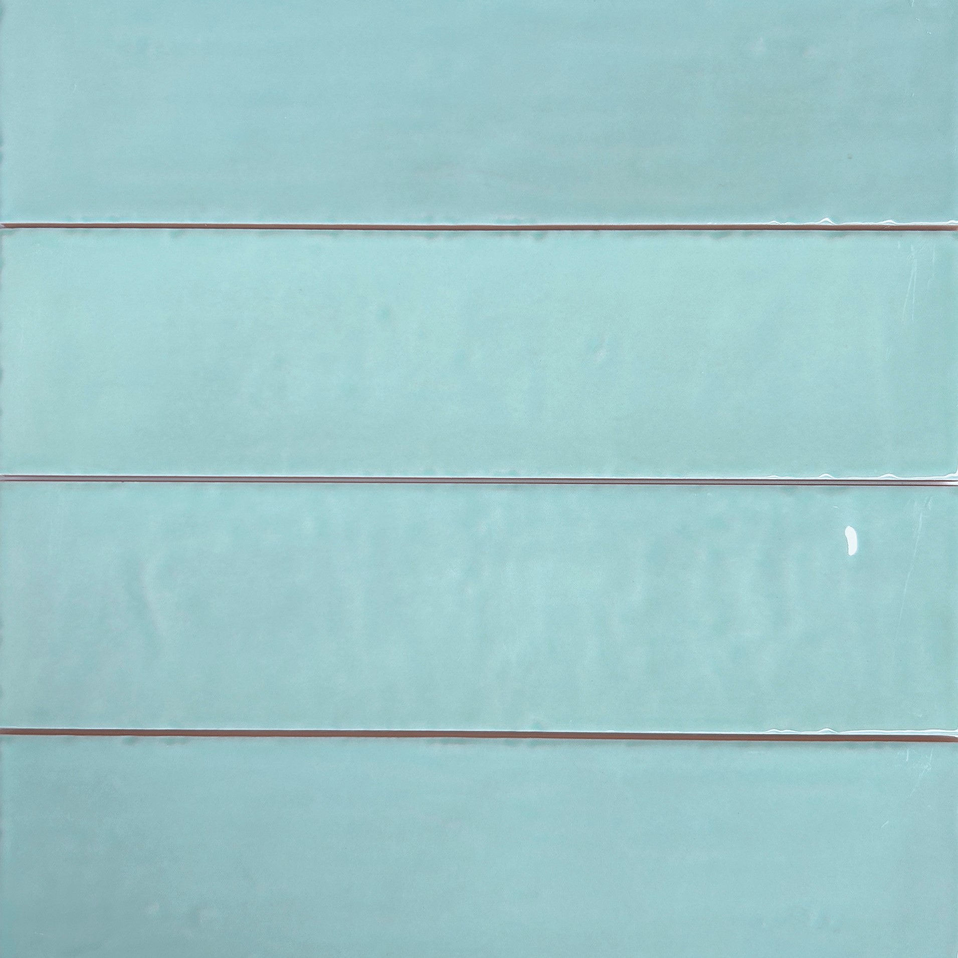 Premium Glänzende Wandfliese Alcanar Sky 7,5x30 Cm – Hellblau – Handwerkliche Optik