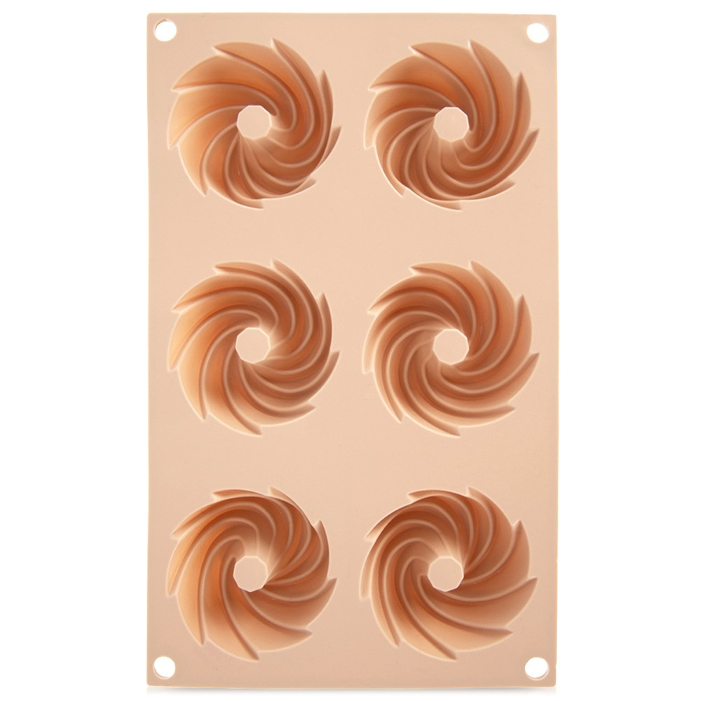 Beige Silikon-muffinform Mit Kamin, 28 X 17 X 3 Cm