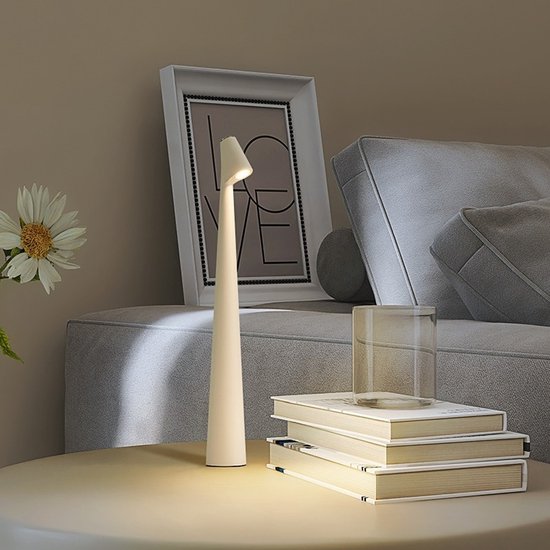 Kleine, Kabellose Und Wiederaufladbare Tischlampe In Weiß Tragbare, Augenschonende Lampe Für Drinnen, Arbeitszimmer Und Schlafzimmer.